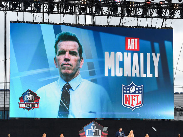 Art McNally Heads to Aug. 06 NFL HoF Induction