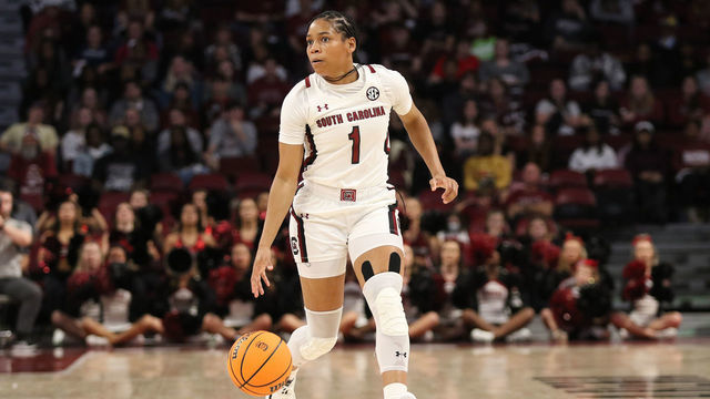 COLUMBIA, SC - DECEMBER 11: South Carolina Gamecocks guard Zia Cooke (1) during a women's college basketball game between the Liberty Flames and the South Carolina Gamecocks on December 11, 2022 at Colonial Life Arena in Columbia, S.C.