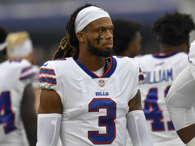 BALTIMORE, MD - OCTOBER 02: Bills safety Damar Hamlin (3) waits for the game to start during the Buffalo Bills versus Baltimore Ravens NFL game at M&T Bank Stadium on October 2, 2022 in Baltimore, MD.