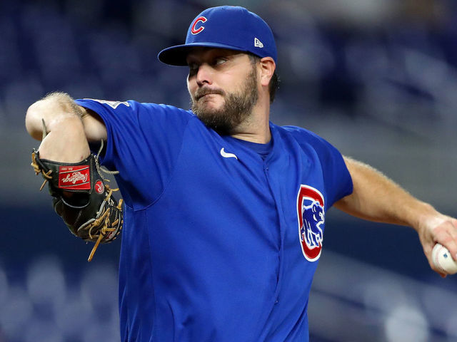 MIAMI, FLORIDA - SEPTEMBER 19: Wade Miley #20 of the Chicago Cubs delivers a pitch against the Miami Marlins at loanDepot park on September 19, 2022 in Miami, Florida.