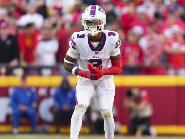 KANSAS CITY, MO - OCTOBER 16: Damar Hamlin #3 of the Buffalo Bills defends against the Kansas City Chiefs at GEHA Field at Arrowhead Stadium on October 16, 2022 in Kansas City, Missouri.