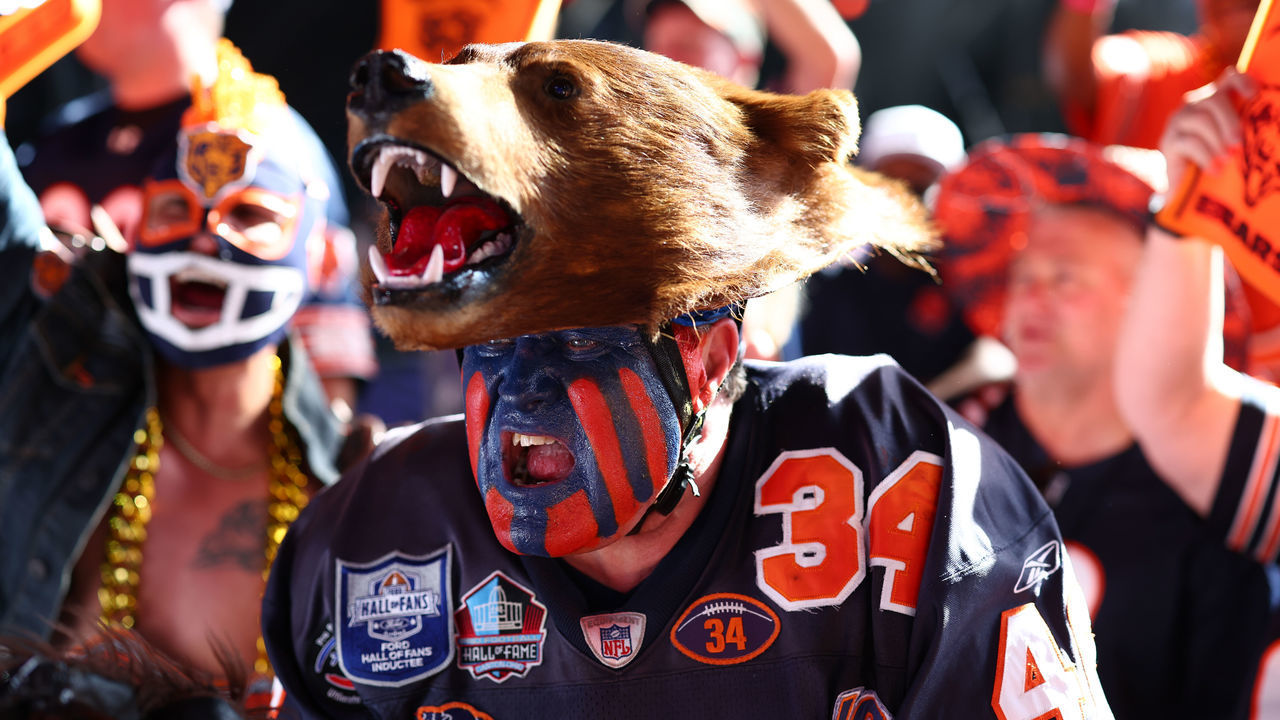 LAS VEGAS, NV - APRIL 29: A Chicago Bears fan cheers during round two of the 2022 NFL Draft on April 28, 2022 in Las Vegas, Nevada.