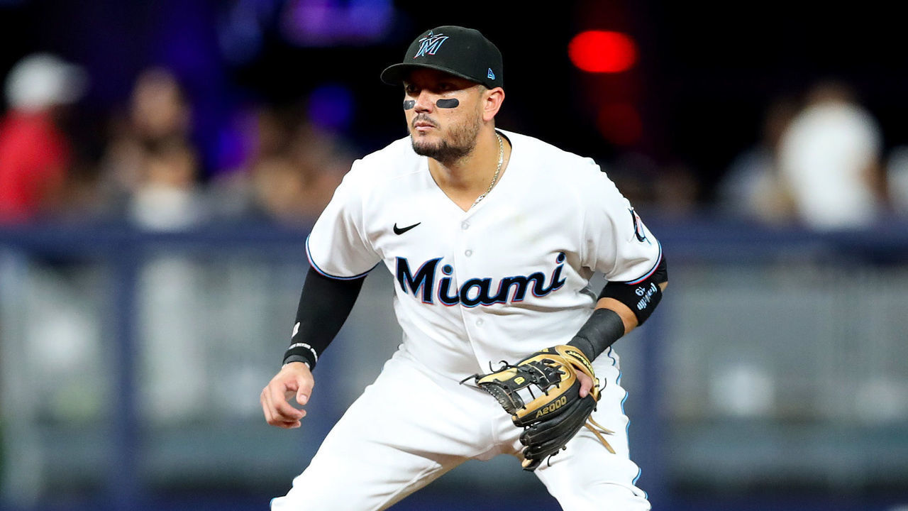MIAMI, FLORIDA - SEPTEMBER 20: Miguel Rojas #11 of the Miami Marlins in action against the Chicago Cubs at loanDepot park on September 20, 2022 in Miami, Florida.