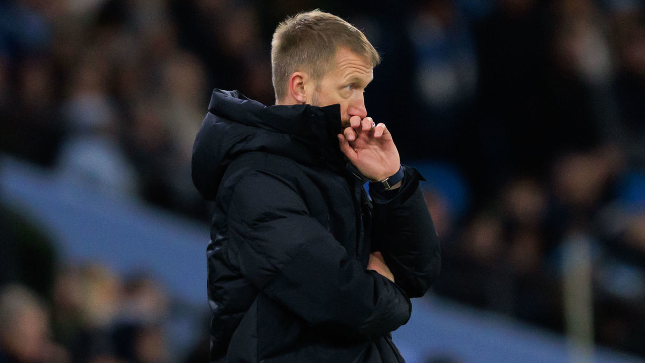 MANCHESTER, ENGLAND - JANUARY 08: Chelsea Head Coach Graham Potter during the Emirates FA Cup Third Round match between Manchester City and Chelsea at Etihad Stadium on January 8, 2023 in Manchester, England.