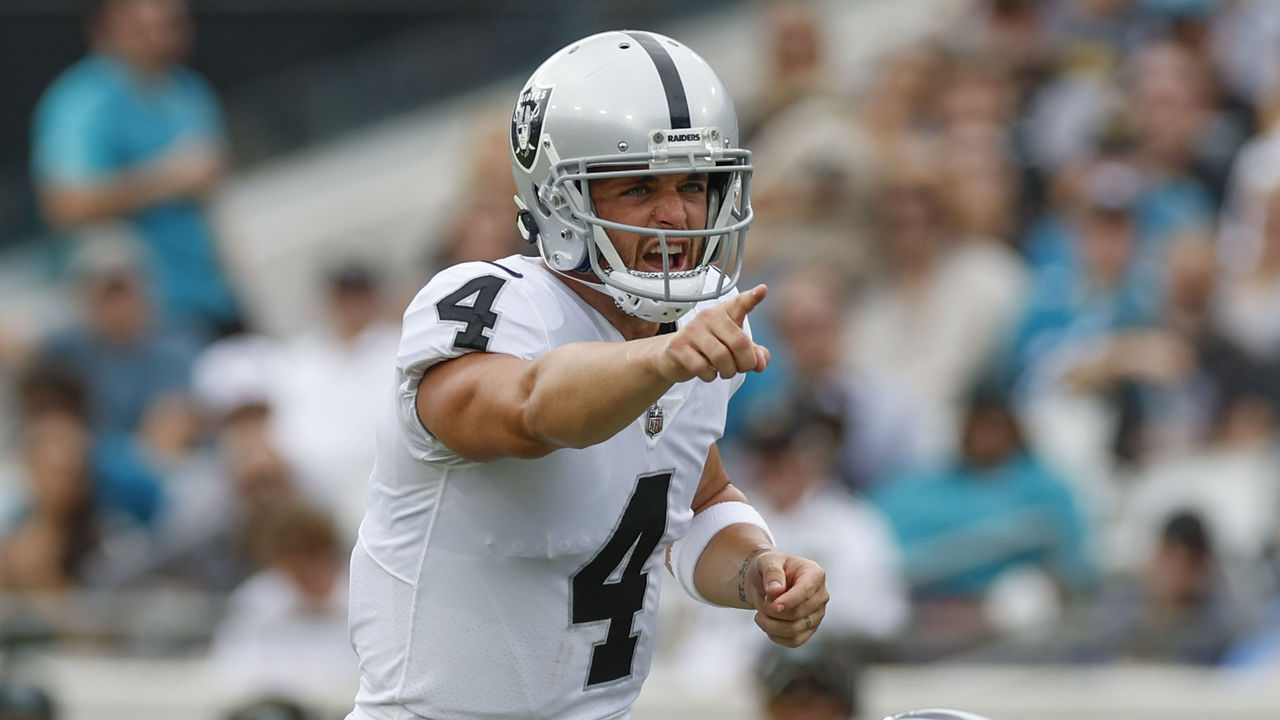 QB Derek Carr says goodbye to Raider Nation