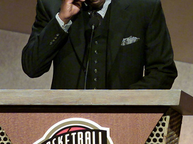 This Day in Basketball History | theScore