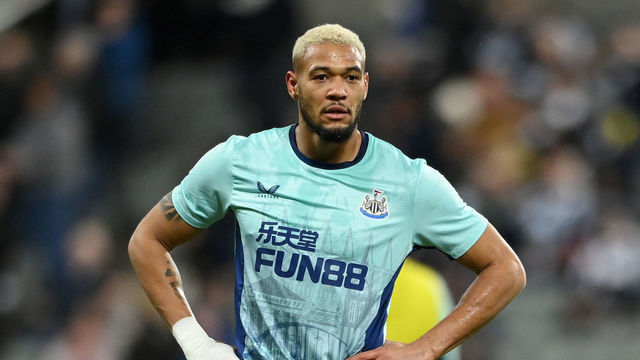 NEWCASTLE UPON TYNE, ENGLAND - JANUARY 10: Joelinton and Allan Saint-Maximin of Newcastle United warm up prior to the Carabao Cup Quarter Final match between Newcastle United and Leicester City at St James' Park on January 10, 2023 in Newcastle upon Tyne, England.
