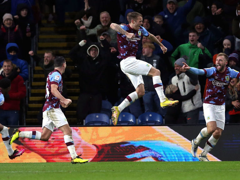 Championship roundup: Burnley maintain surge towards promotion ...