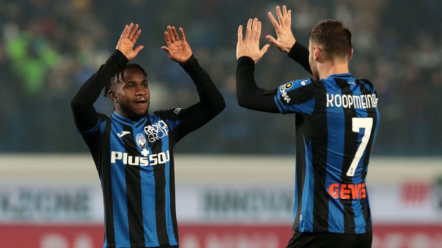 BERGAMO, ITALY - JANUARY 15: Ademola Lookman of Atalanta BC celebrates after scoring the team's sixth goal during the Serie A match between Atalanta BC and Salernitana at Gewiss Stadium on January 15, 2023 in Bergamo, Italy.