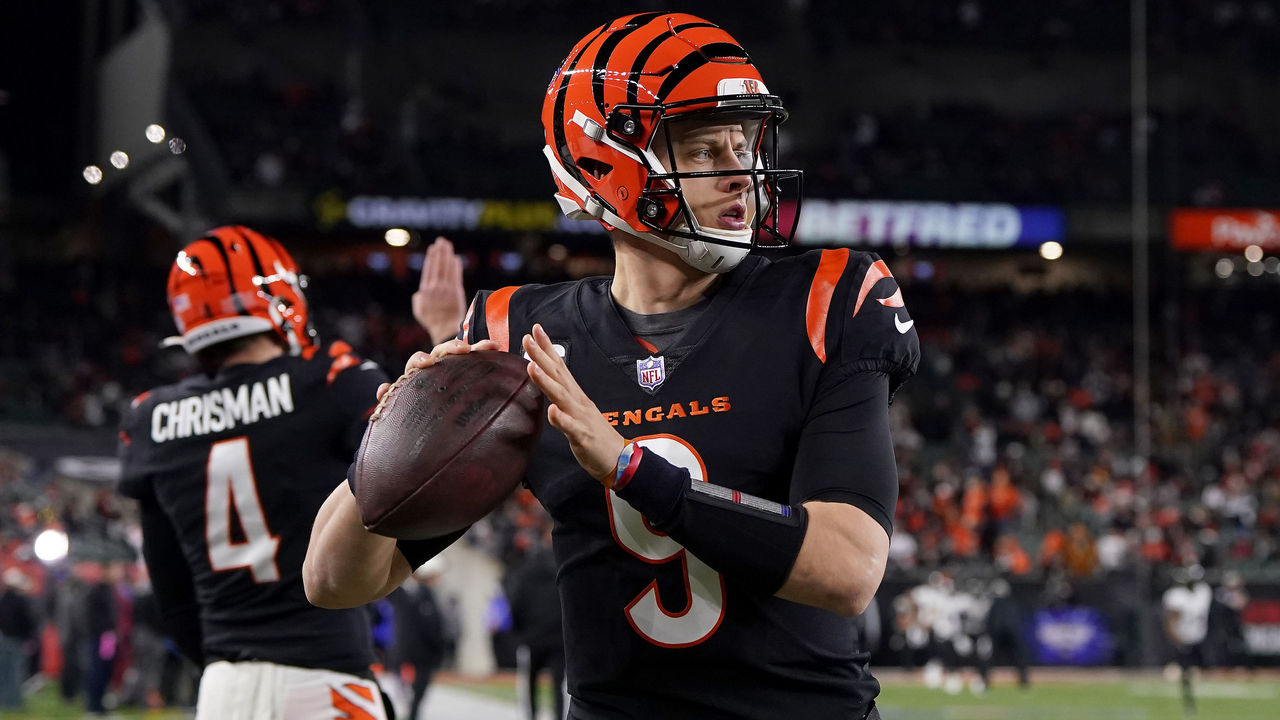 Bengals pick up Joe Burrow's fifth-year option on contract