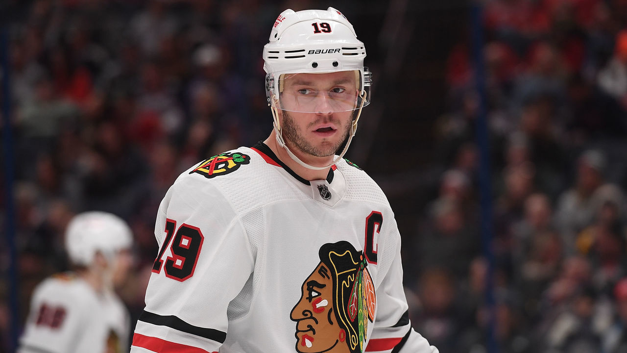 COLUMBUS, OHIO - DECEMBER 31: Jonathan Toews #19 of the Chicago Blackhawks looks on in the third period during the game against the Columbus Blue Jackets at Nationwide Arena on December 31, 2022 in Columbus, Ohio.