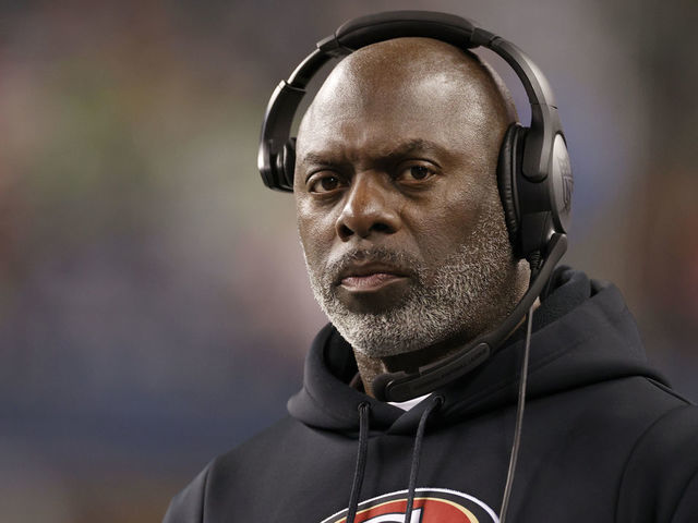 Wide Receiver Gene Washington of the San Francisco 49ers looks on News  Photo - Getty Images