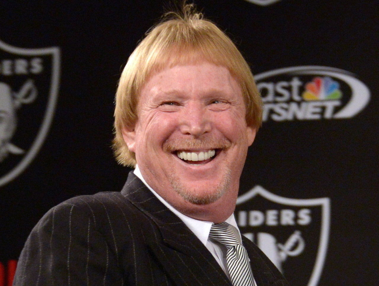 Raiders owner Mark Davis: 'We're trying to stay in Oakland