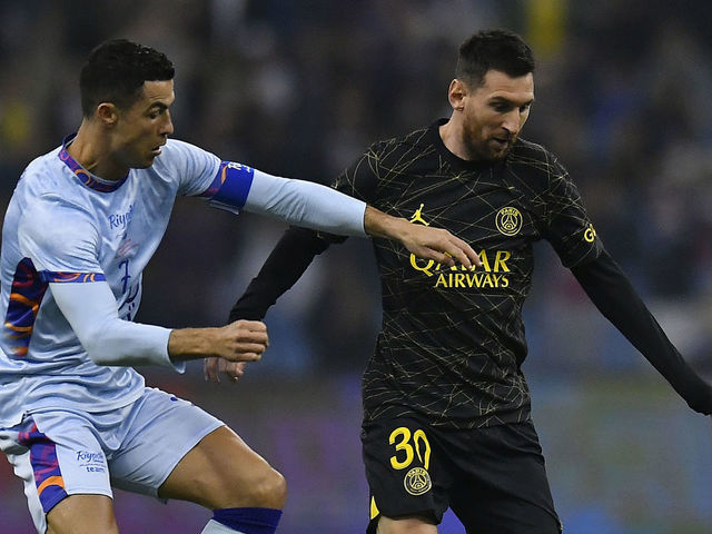 PSG fight off Ronaldo's Riyadh All-Star XI to win 9-goal thriller | theScore.com