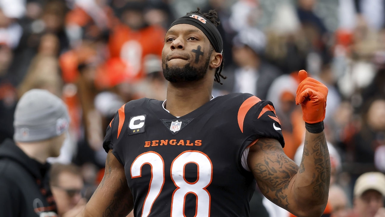 Bengals' Mixon found not guilty of aggravated menacing