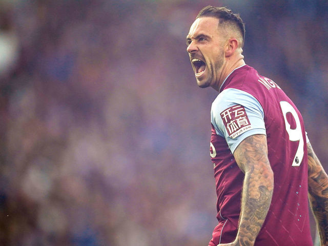 West Ham United sign striker Danny Ings