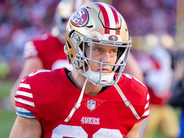 Christian McCaffrey of the San Francisco 49ers catches the ball for a  News Photo - Getty Images