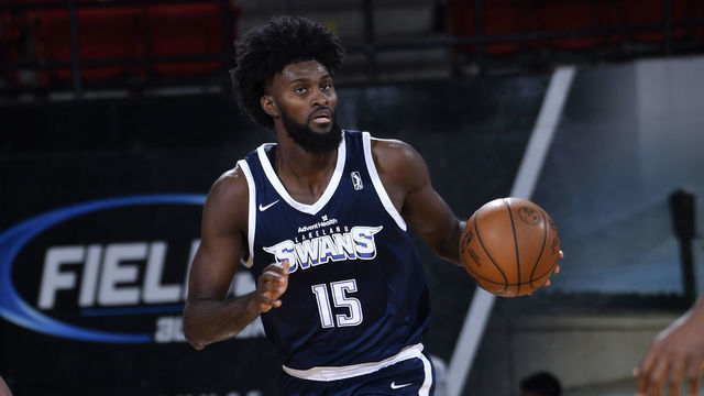 LAKELAND, FL - JANUARY 14: Jonathan Isaac #15 of the Lakeland Magic moves the ball up the court against the Greensboro Swarm during the game on January 14, 2023 at RP Funding Center in Lakeland, Florida. Mandatory Copyright Notice: Copyright 2023 NBAE