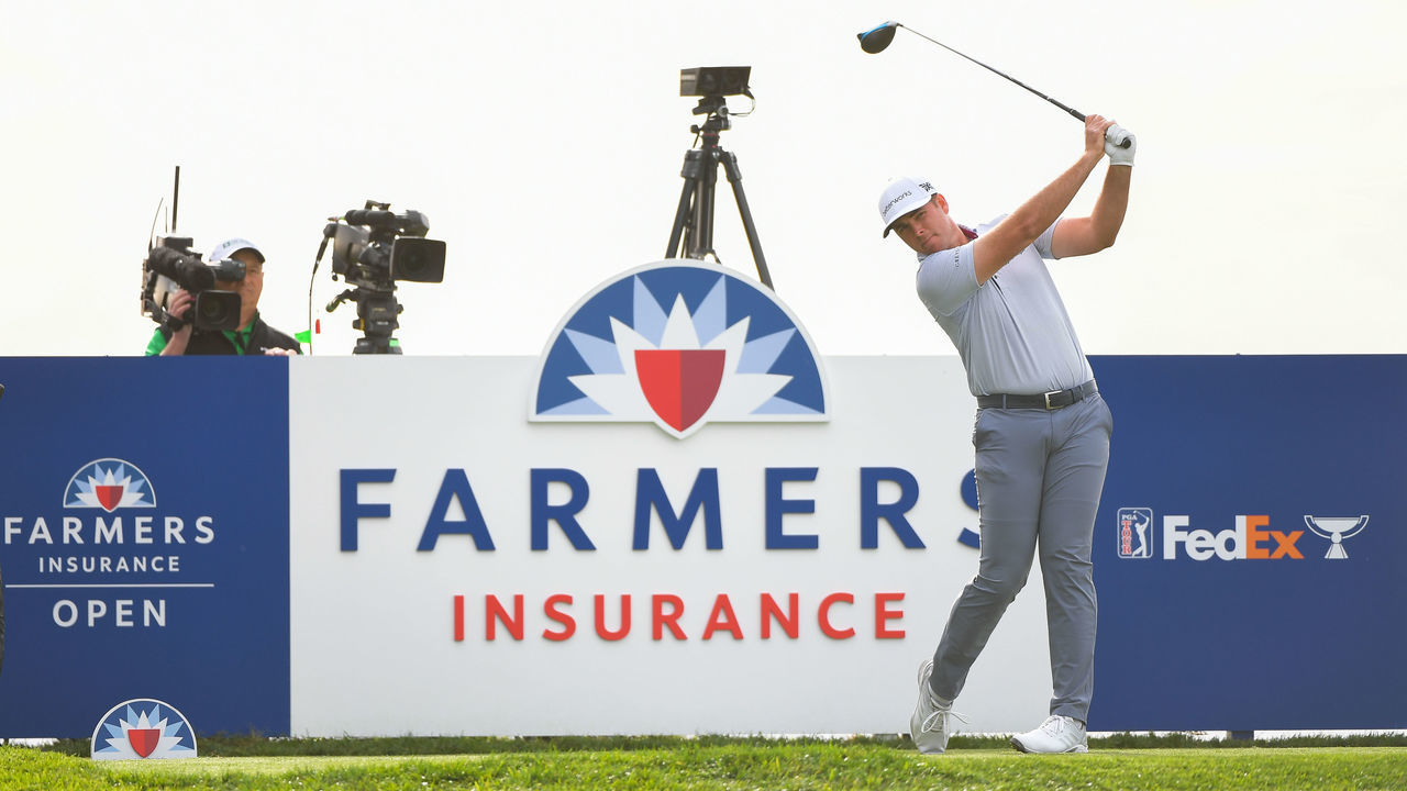 SAN DIEGO, CA - JANUARY 29: Luke List tees off on the 17th hole during the final round of the Farmers Insurance Open at Torrey Pines South on January 29, 2022 in San Diego, California.