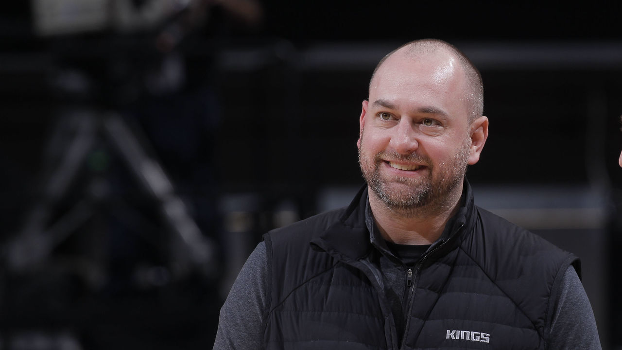 SACRAMENTO, CA - JANUARY 13: General Manager of the Sacramento Kings Monte McNair speaks with General Manager of the Houston Rockets Rafael Stone prior to the game on January 13, 2023 at Golden 1 Center in Sacramento, California. NOTE TO USER: User expressly acknowledges and agrees that, by downloading and or using this photograph, User is consenting to the terms and conditions of the Getty Images Agreement. Mandatory Copyright Notice: Copyright 2023 NBAE