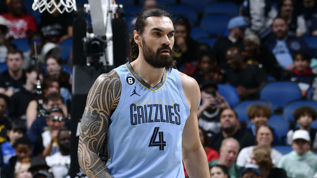 ORLANDO, FL - JANUARY 5: Steven Adams #4 of the Memphis Grizzlies looks on during the game against the Orlando Magic on January 5, 2023 at Amway Center in Orlando, Florida. Mandatory Copyright Notice: Copyright 2022 NBAE