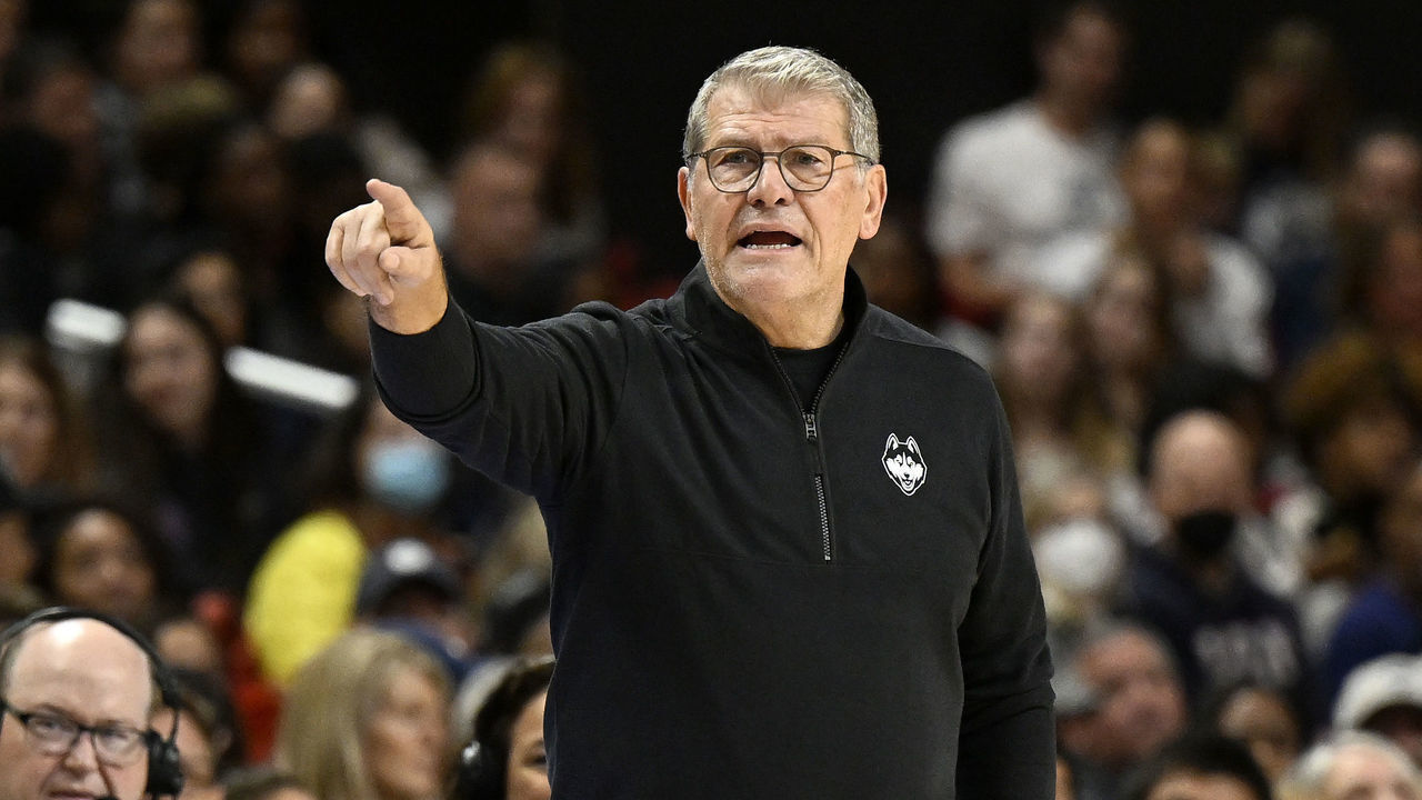COLLEGE PARK, MARYLAND - DECEMBER 11: Head coach Geno Auriemma of the UConn Huskies watches the game against the Maryland Terrapins at Xfinity Center on December 11, 2022 in College Park, Maryland.