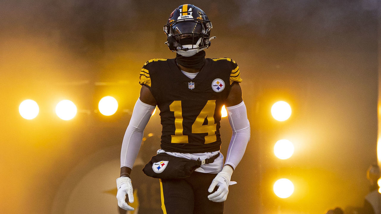 PITTSBURGH, PA - NOVEMBER 20: Pittsburgh Steelers wide receiver George Pickens (14) is announced during the national football league game between the Cincinnati Bengals and the Pittsburgh Steelers on November 20, 2022 at Acrisure Stadium in Pittsburgh, PA.
