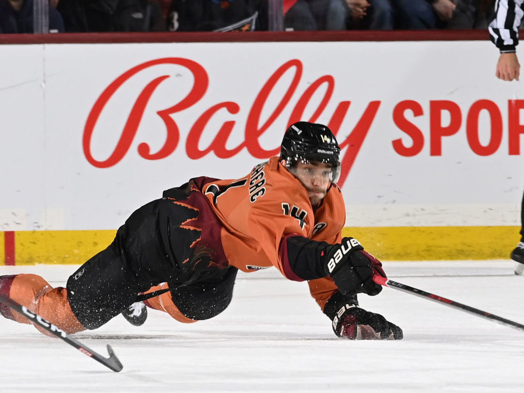 Trade candidate Gostisbehere out 4-6 weeks with upper-body injury