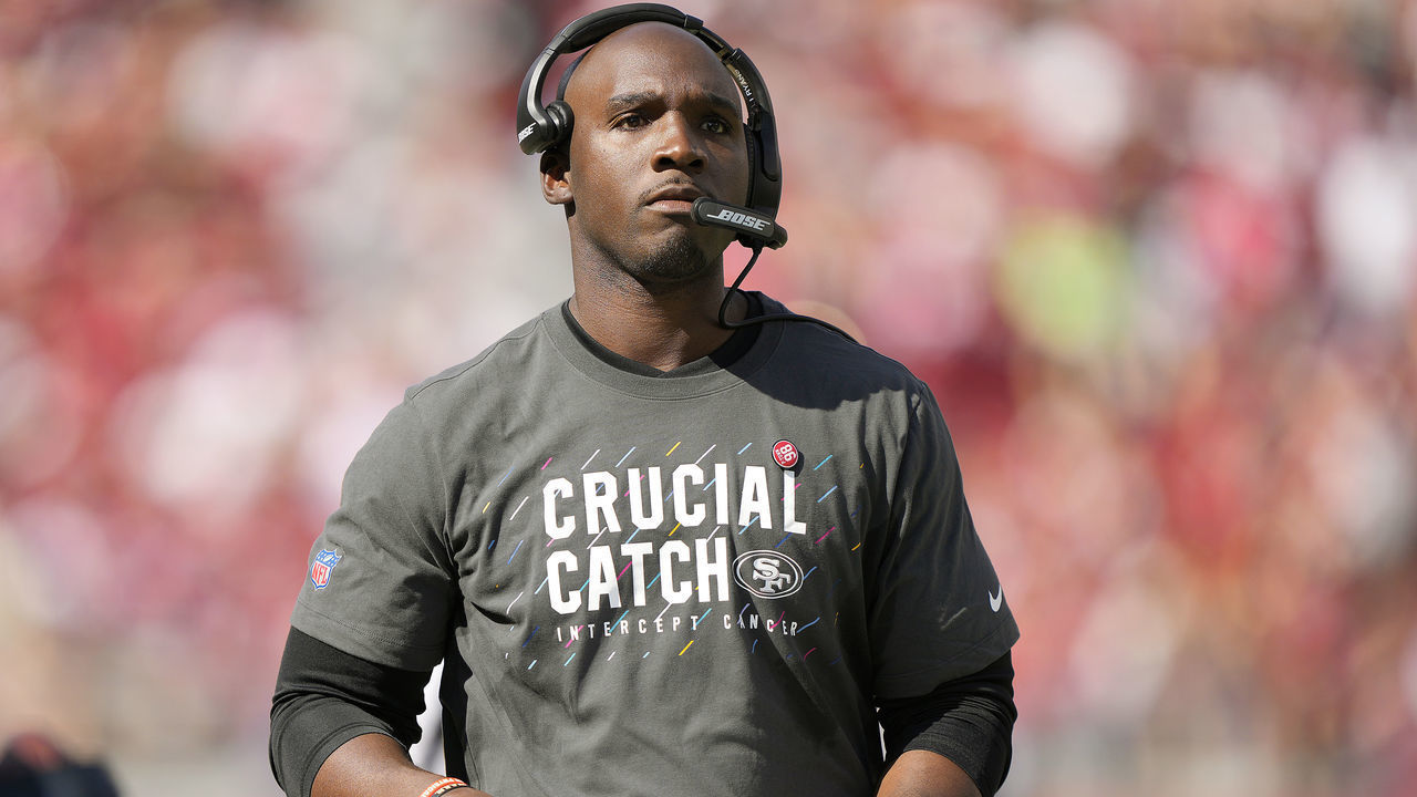 SANTA CLARA, CALIFORNIA - OCTOBER 03: Defensive Coordinator DeMeco Ryans of the San Francisco 49ers looks on from the sidelines against the Seattle Seahawks at Levi's Stadium on October 03, 2021 in Santa Clara, California.