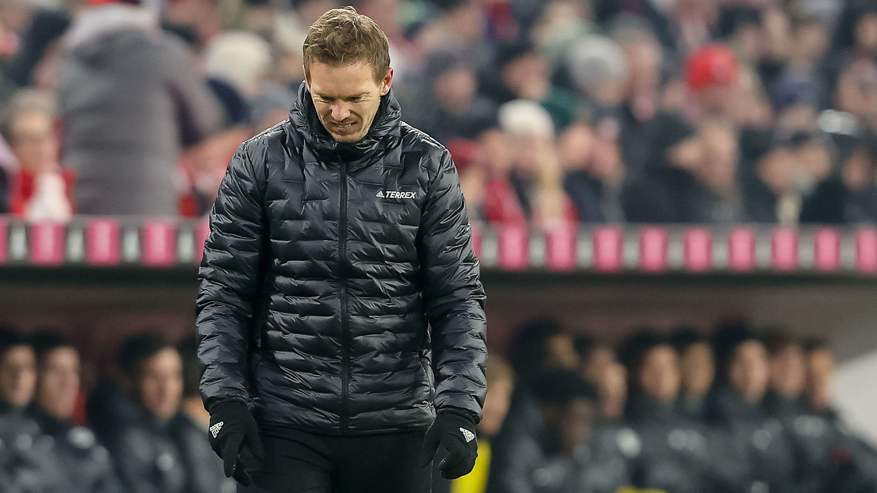 MUNICH, GERMANY - JANUARY 28: head coach Julian Nagelsmann of Bayern Muenchen looks on during the Bundesliga match between FC Bayern München and Eintracht Frankfurt at Allianz Arena on January 28, 2023 in Munich, Germany.