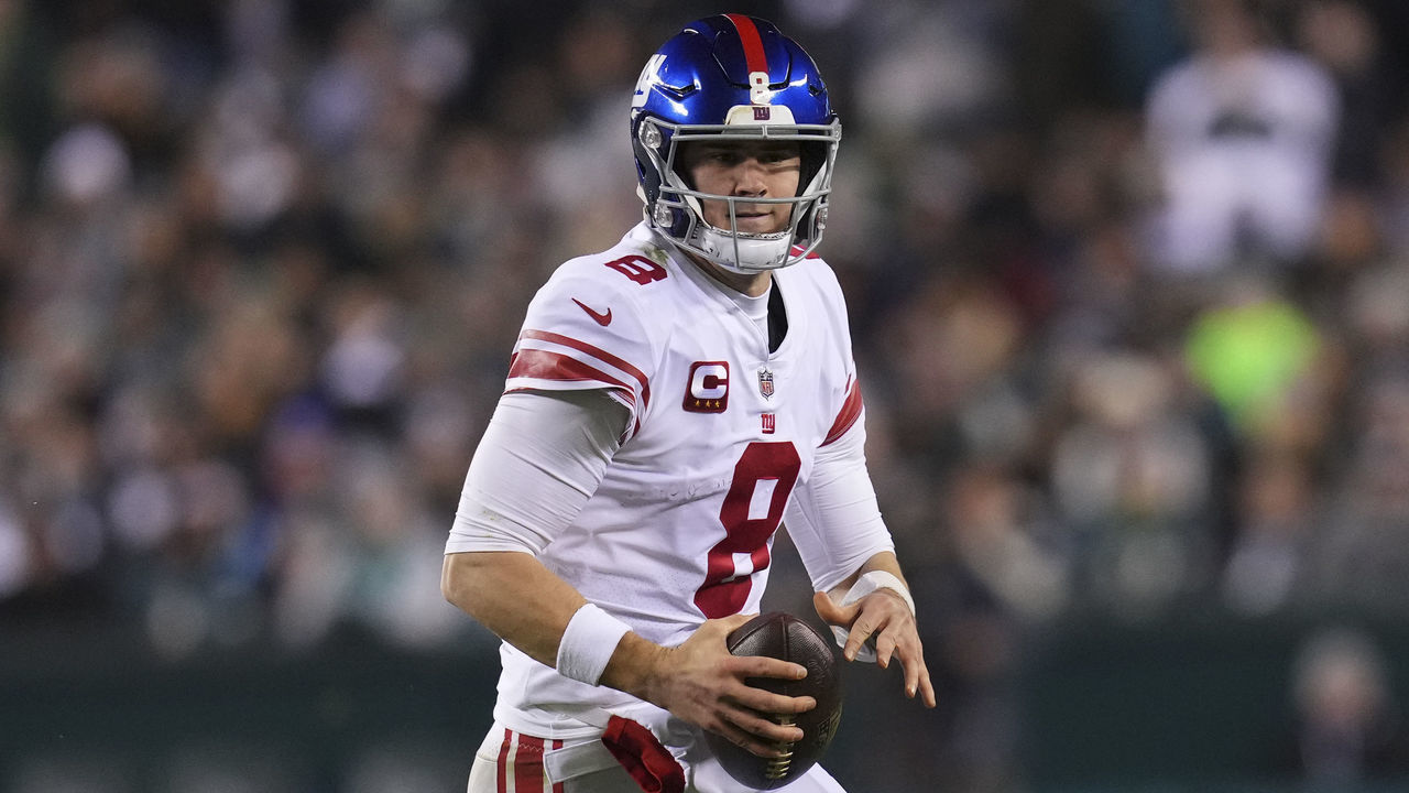 PHILADELPHIA, PA - JANUARY 21: Daniel Jones #8 of the New York Giants runs with the ball against the Philadelphia Eagles during the NFC Divisional Playoff game at Lincoln Financial Field on January 21, 2023 in Philadelphia, Pennsylvania.