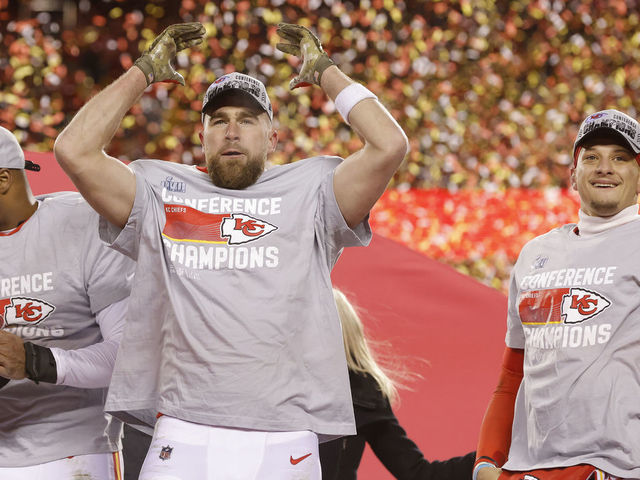 KANSAS CITY, MISSOURI - JANUARY 29: Travis Kelce #87 of the Kansas City Chiefs celebrates after defeating the Cincinnati Bengals 23-20 in the AFC Championship Game at GEHA Field at Arrowhead Stadium on January 29, 2023 in Kansas City, Missouri.