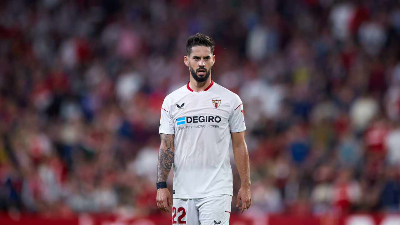 SEVILLE, SPAIN - NOVEMBER 09: Isco Alarcon of Sevilla FC looks on during the LaLiga Santander match between Sevilla FC and Real Sociedad at Estadio Ramon Sanchez Pizjuan on November 09, 2022 in Seville, Spain.