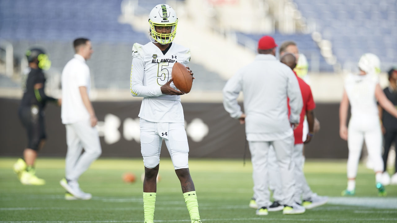 ORLANDO, FL - JANUARY 03: Team Speed quarterback Jaden Rashada (5) warms up before the Under Armour Next All-America Football Gameon January 03, 2023, at Camping World Stadium in Orlando, FL.