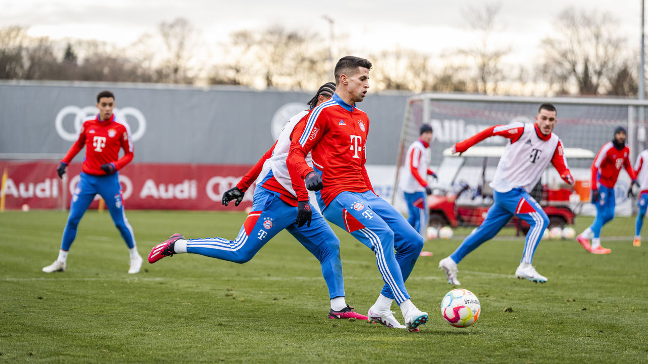 MUNICH, GERMANY - JANUARY 31: Joao Cancelo of FC Bayern Muenchen passes the ball at Saebener Strasse training ground on January 31, 2023 in Munich, Germany.