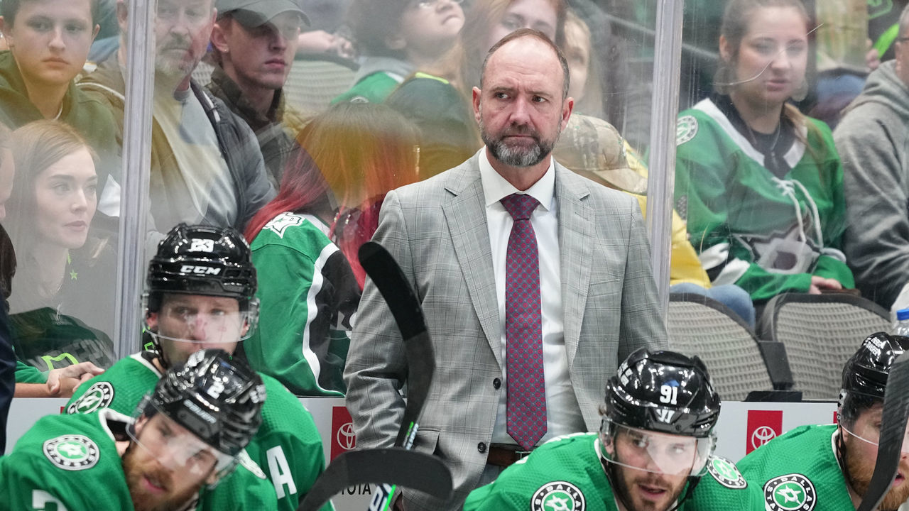 DALLAS, TX - JANUARY 8: Pete DeBoer of the Dallas Stars coaches against the Florida Panthers at the American Airlines Center on January 8, 2023 in Dallas, Texas.