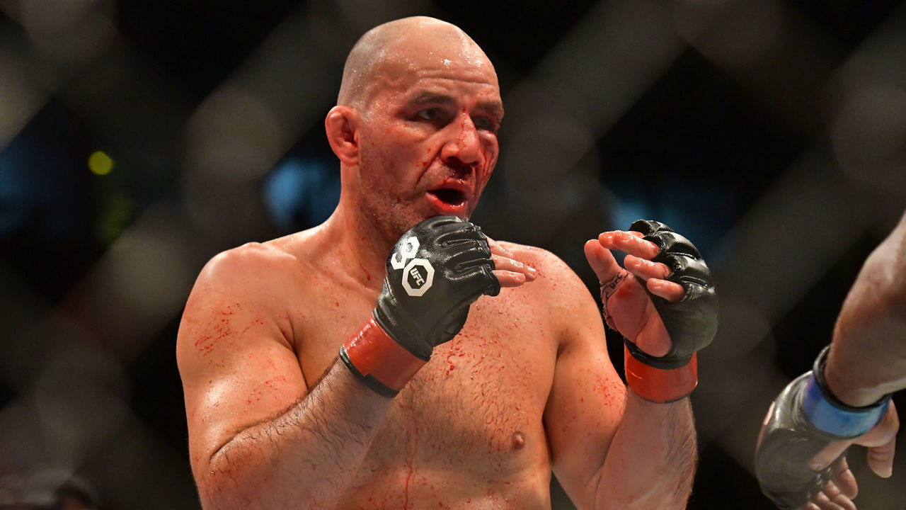 RIO DE JANEIRO, RJ - JANUARY 21: (L-R) Glover Teixeira battles Jamahal Hill in their Light Heavyweight fight during the UFC 283 event at Jeunesse Arena on January 21, 2023 in Rio de Janeiro, RJ, Brazil.
