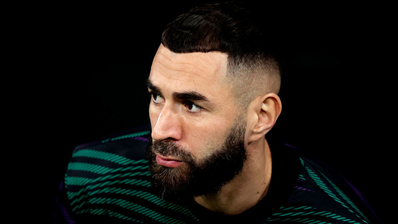 MADRID, SPAIN - FEBRUARY 2: Karim Benzema of Real Madrid during the La Liga Santander match between Real Madrid v Valencia at the Estadio Santiago Bernabeu on February 2, 2023 in Madrid Spain