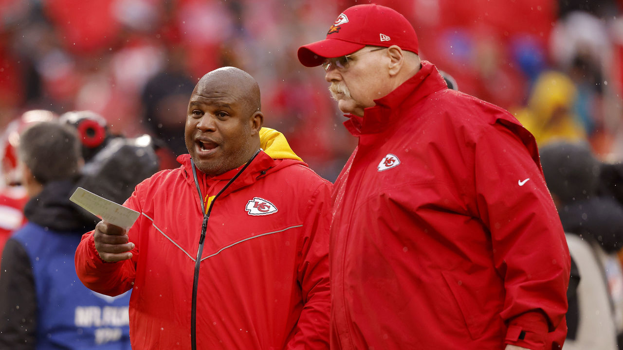 KANSAS CITY, MISSOURI - JANUARY 21: (L-R) Offensive Coordinator Eric Bieniemy talks with head coach Andy Reid of the Kansas City Chiefs prior to the AFC Divisional Playoff game against the Jacksonville Jaguars at Arrowhead Stadium on January 21, 2023 in Kansas City, Missouri.