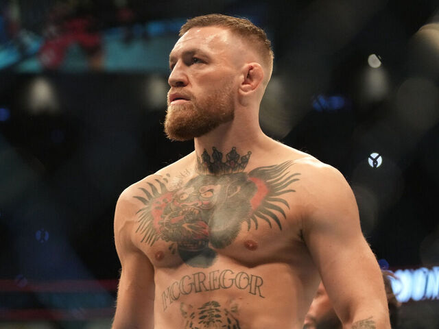 LAS VEGAS, NV - JULY 10: Conor McGregor prepares to fight Dustin Poirier in their lightweight bout during UFC 264 at T-Mobile Arena on July 10, 2021, in Las Vegas, Nevada, United States.