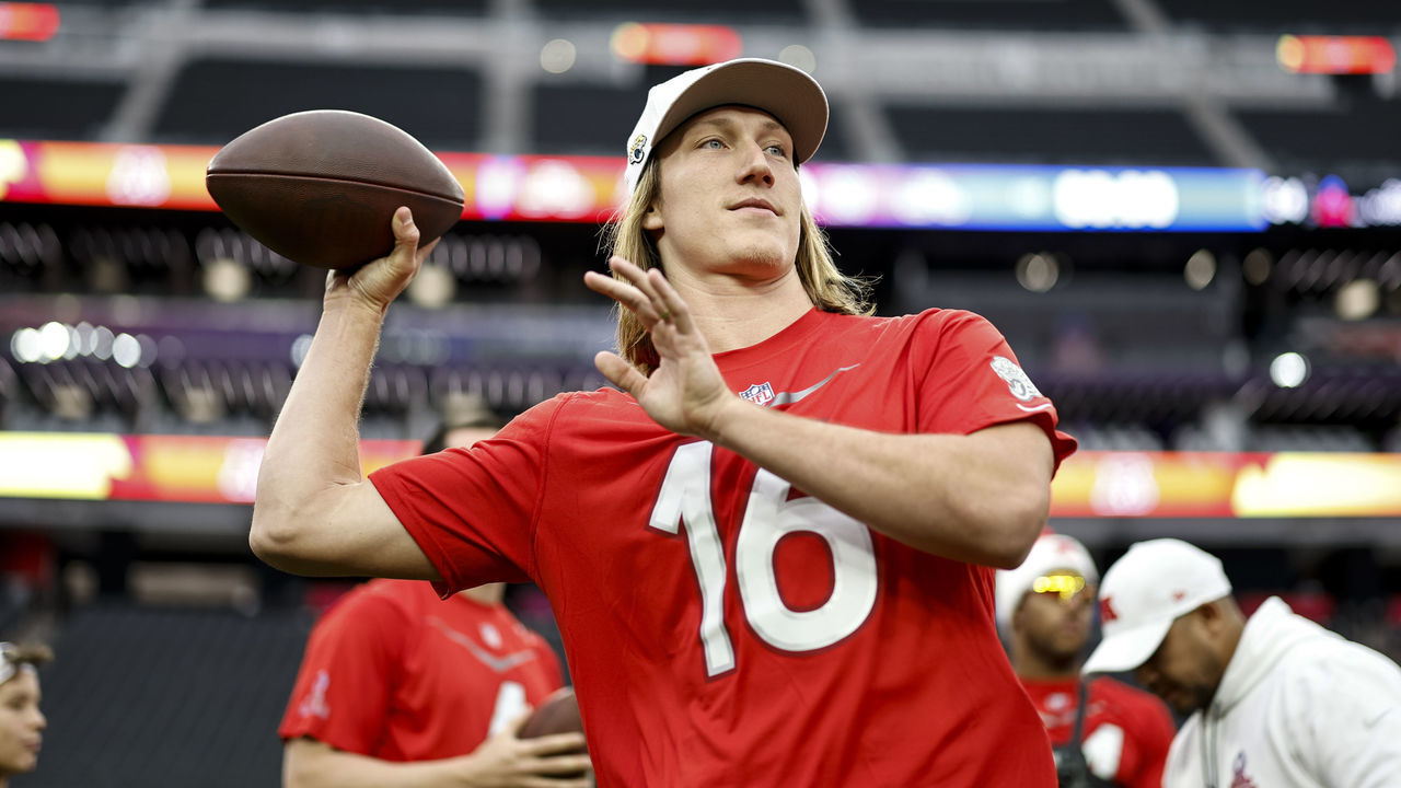 LAS VEGAS, NEVADA - FEBRUARY 04: AFC quarterback Trevor Lawrence #16 of the Jacksonville Jaguars passes during a practice session prior to an NFL Pro Bowl football game at Allegiant Stadium on February 04, 2023 in Las Vegas, Nevada.