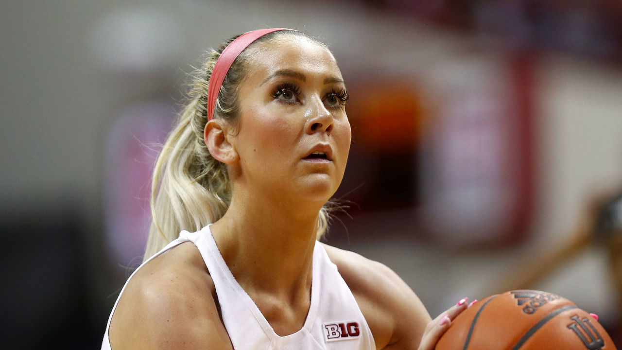 BLOOMINGTON, IN - JANUARY 29: Indiana Hoosiers guard Sydney Parrish (33) prepares for her free throw attempt during a womens college basketball game between the Rutgers Scarlet Knights and the Indiana Hoosiers on January 29, 2023 at Simon Skjodt Assembly Hall, in Bloomington, IN.
