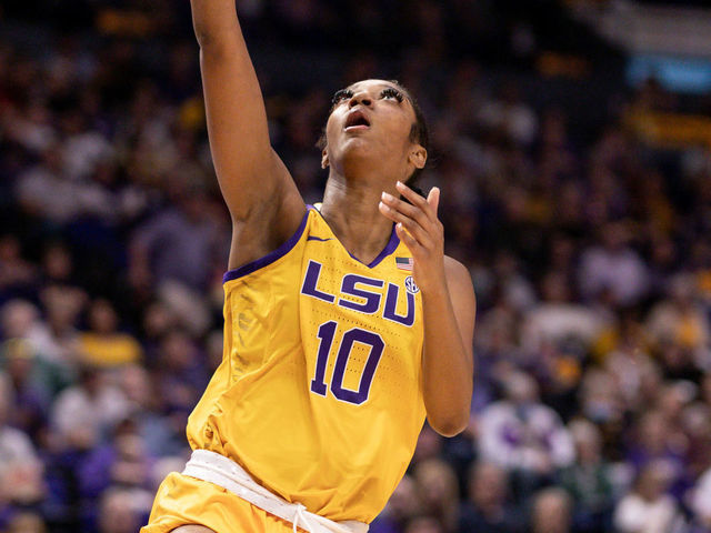 BATON ROUGE, LA - JANUARY 15: LSU Lady Tigers forward Angel Reese (10) drives to the basket against the Auburn Tigers during the first half at the game between the LSU Lady Tigers and the Auburn Tigers on January 15, 2023 at the Pete Maravich Assembly Center in Baton Rouge, LA.