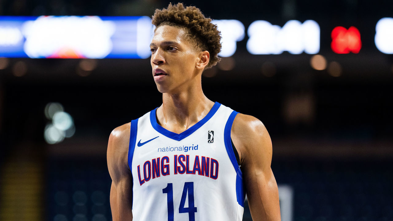 BRIDGEPORT, CT - JANUARY 6: Kessler Edwards #14 of the Long Island Nets looks on during the game against the Westchester Knicks on January 6, 2023 at Total Mortgage Arena in Bridgeport, Connecticut. NOTE TO USER: User expressly acknowledges and agrees that, by downloading and/or using this photograph, user is consenting to the terms and conditions of the Getty Images License Agreement. Mandatory Copyright Notice: Copyright 2023 NBAE