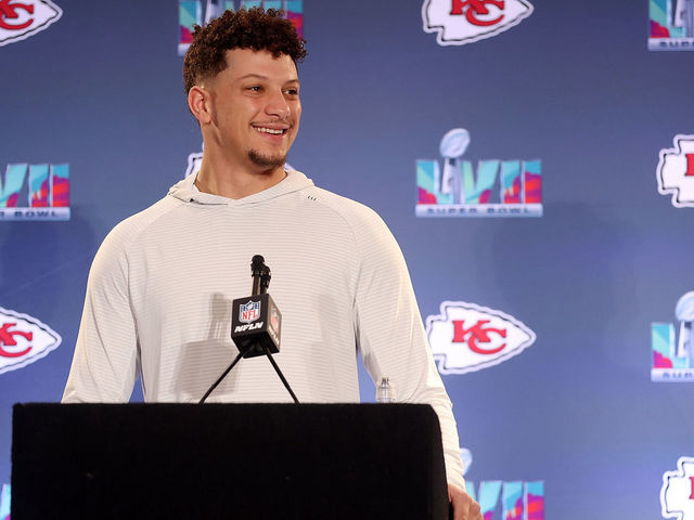 Reid: Mahomes can 'do just about everything' despite ankle | theScore