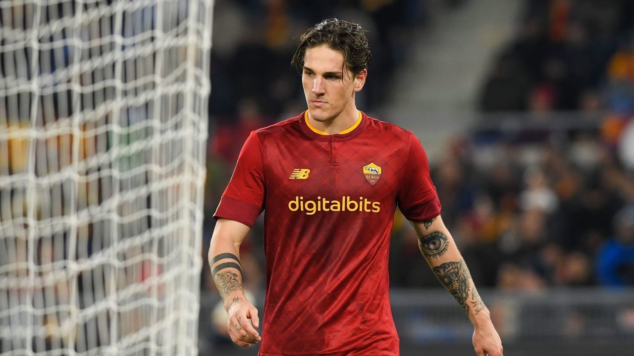 ROME, ITALY - JANUARY 12: Nicolò Zaniolo of AS Roma leaves the field regretted after substitution during the Coppa Italia match between AS Roma and Genoa CFC at Stadio Olimpico on January 12, 2023 in Rome, Italy.