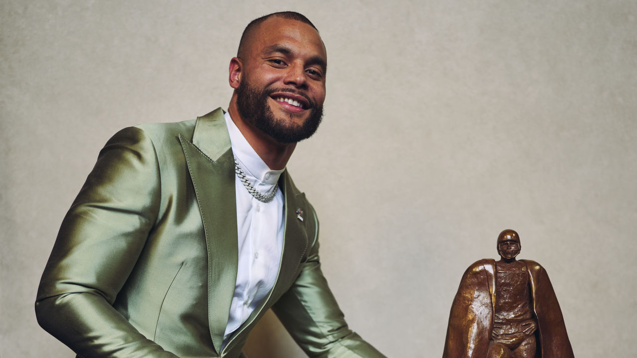 Dak Prescott named Walter Payton Man of the Year presented by