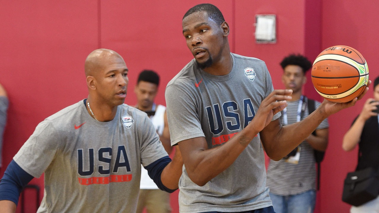 LAS VEGAS, NV - JULY 19: Kevin Durant #5 of the USA Men's National Team looks to make a move against Monty Williams during practice on July 19, 2016 at Mendenhall Center on the University of Nevada, Las Vegas campus in Las Vegas, Nevada. Mandatory Copyright Notice: Copyright 2016 NBAE