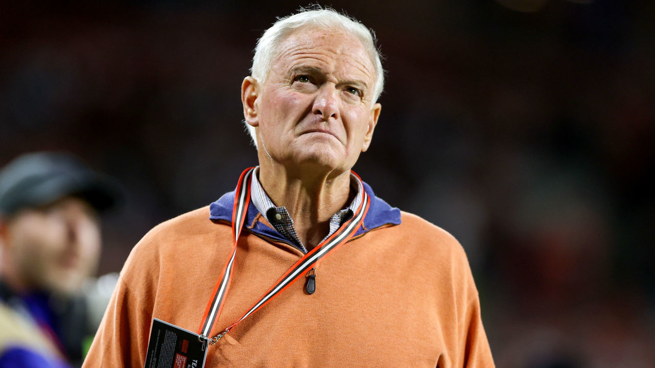 CLEVELAND, OH - SEPTEMBER 22: Cleveland Browns owner Jimmy Haslam on the sideline during the fourth quarter of the National Football League game between the Pittsburgh Steelers and Cleveland Browns on September 22, 2022, at FirstEnergy Stadium in Cleveland, OH.