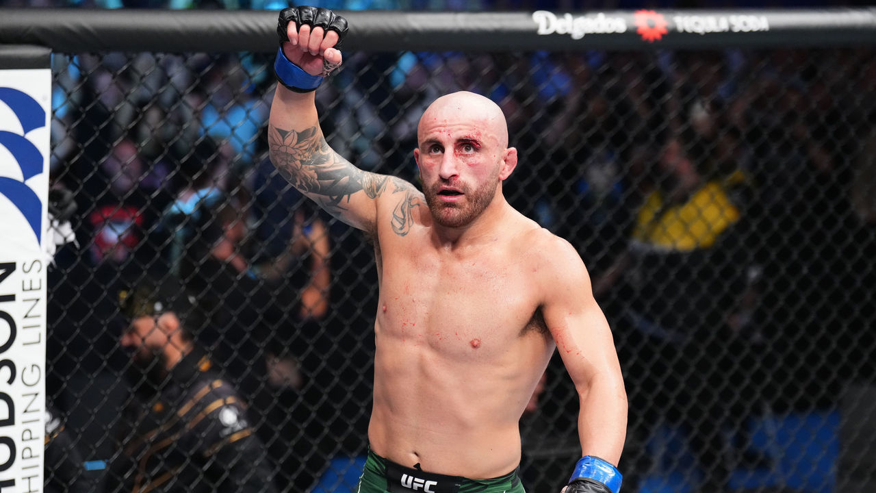 PERTH, AUSTRALIA - FEBRUARY 12: Alexander Volkanovski of Australia reacts after the conclusion of his UFC lightweight championship fight against Islam Makhachev of Russia during the UFC 284 event at RAC Arena on February 12, 2023 in Perth, Australia.